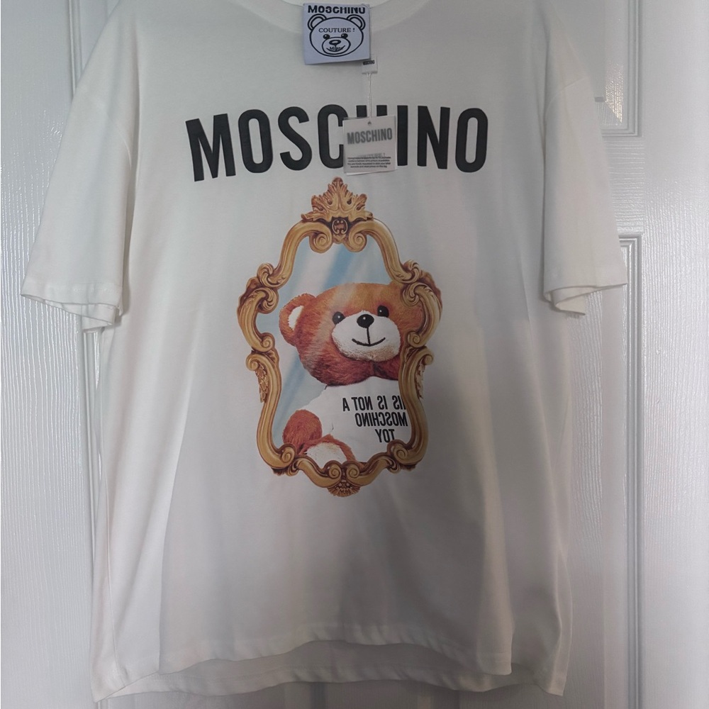 MOSCHINO IMITATION TEE SZ XL NWT - Picture 3 of 9